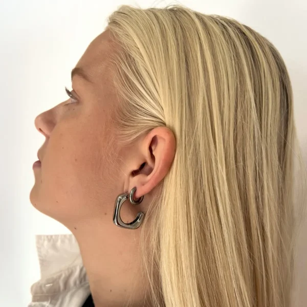 Student | Archive Sale*Winther Studio Berta Hoops Sølv
